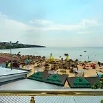 свети никола каваците - плаж и Хотел Созопол